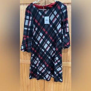 Cute plaid dress new with tags! Size medium